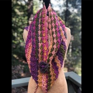 NWT Hand crocheted soft boho shawl